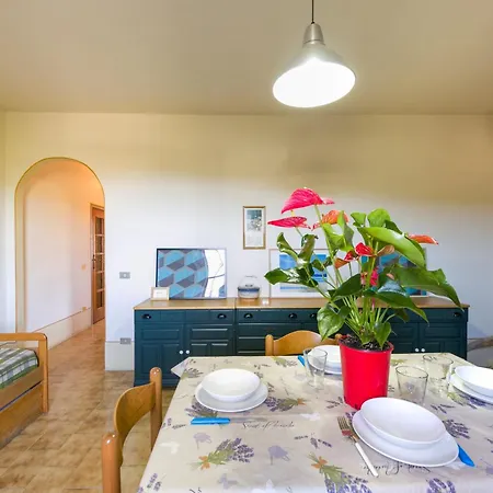 Elba Casale Al Mare Cm6 Lägenhet *